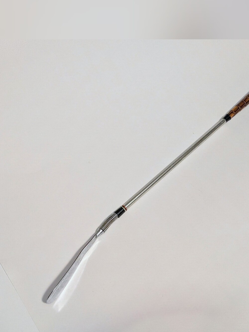 Shoe Horn Stainless Steel Silver Shoe Horn with Spring and Wood Handle 25 L